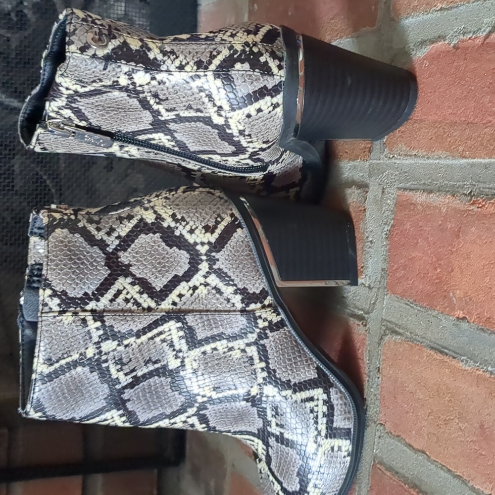 Snakeskin Patterned Booties Unworn - image 7